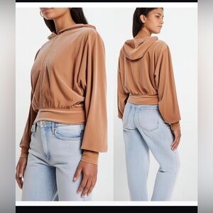 Express Velvet Banded Bottom Hoodie in Butterscotch XL